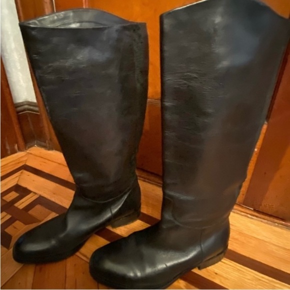Banana Republic Leather Boots 7 Medium - 15” High - Picture 5 of 8